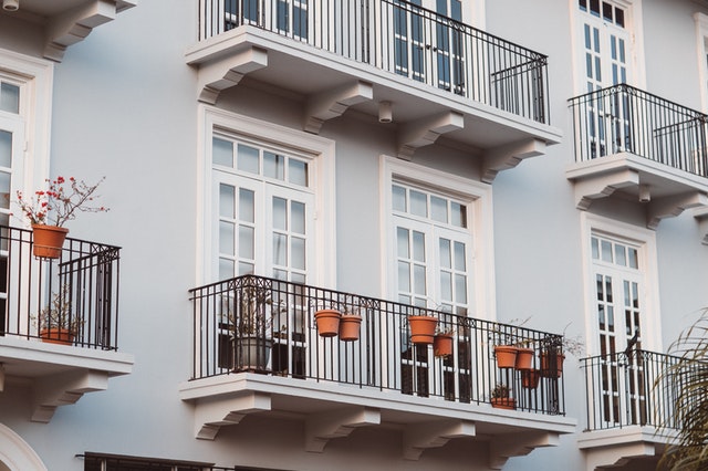 how to move furniture into a second floor apartment