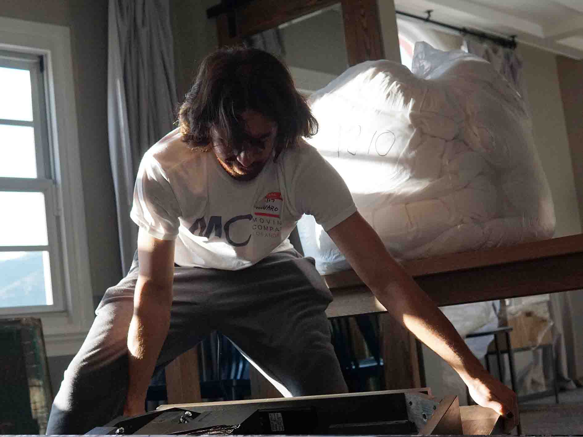 Working With The Best Local Moving Company In Los Angeles